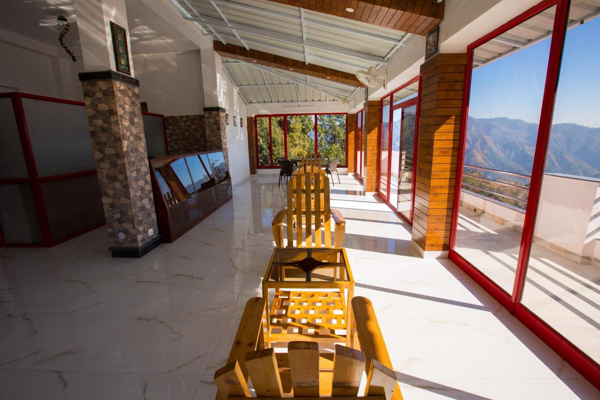 Blue Pine Resort Lansdowne Extérieur photo